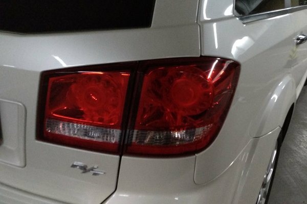 道奇酷威车况,14款道奇酷威霸气外观