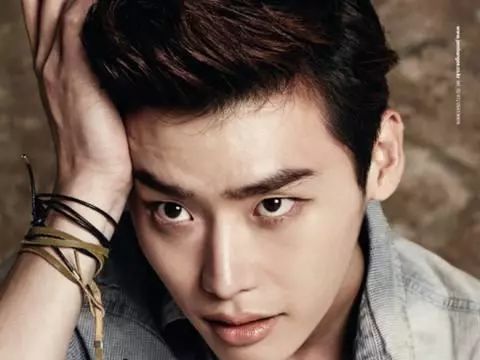 男士祛除痘印最好的方法,除痘印痘疤的最有效的方法男