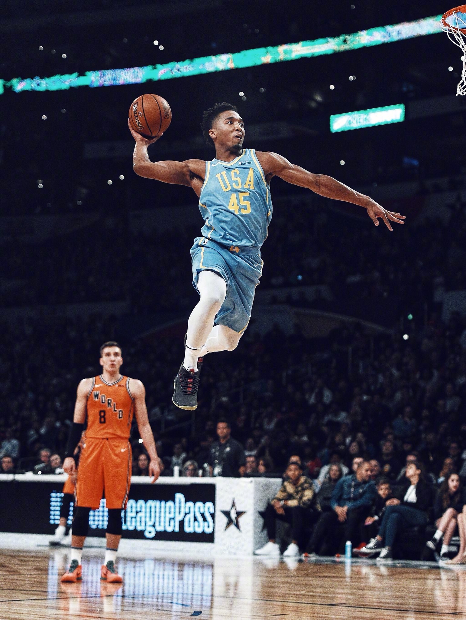 Quavo为了竞争名人赛MVP竟……盖翻了美女主播瑞秋!