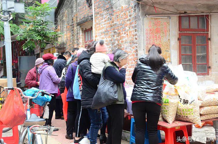 珠海闹市中破破烂烂的老街，有我儿时过年的味道