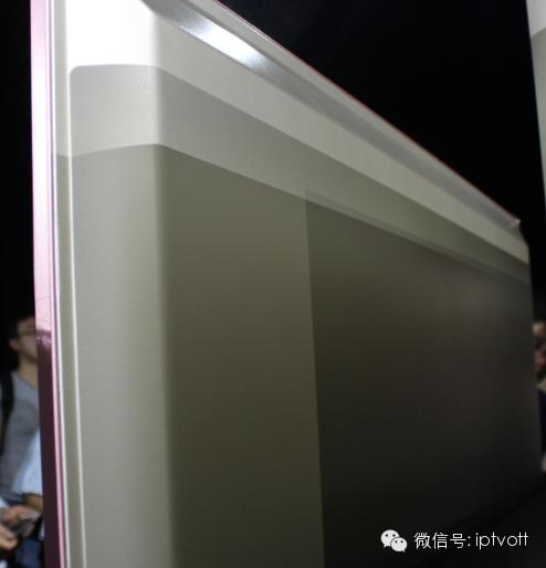 乐视躺枪暴风55吋全球首款VR电视2999元（附体验）