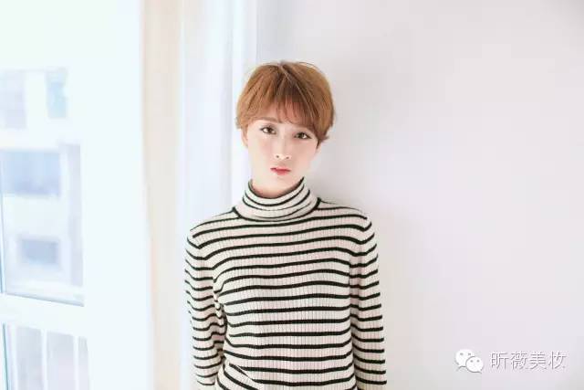 活泼可爱又简单的春日发型,春日慵懒气质短发发型