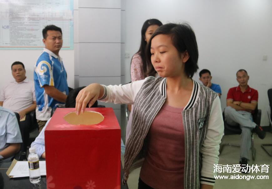 海南省青少年足球赛高校组及企业组预选赛抽签出炉