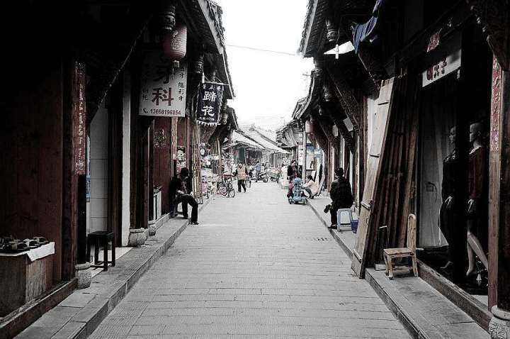 成都这边适合一日游的古镇,游成都周边古镇过一段安静的时光