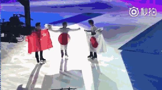 羽生结弦15岁手握青年组全满贯,羽生结弦成为唯一比得冠更酷