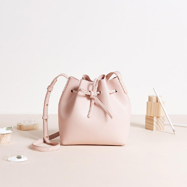 奢侈品包和普通包包的区别,1万的包和几百块的包有什么区别