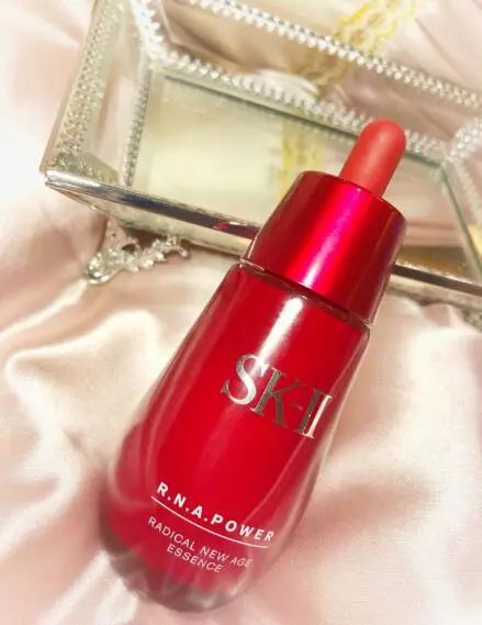 2018口碑最好的国货精华,爆款精华排行榜