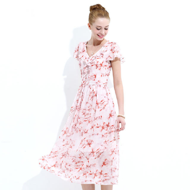 甜美淑女碎花连衣裙既大方又清新,清新淡雅小碎花连衣裙