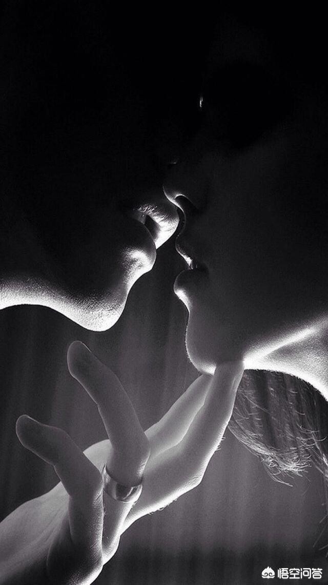 超好看的暗黑系壁纸精选8张,暗黑系极简风格壁纸