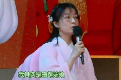 何炅揭秘主持快本,何炅和吴昕快乐大本营视频