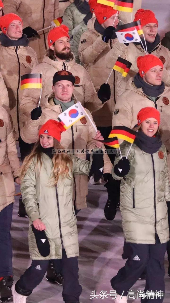 看了冬奥会，是该换一拨五颜六色的保暖服啦