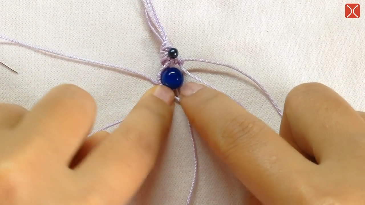 手链编织教程金刚结编织法,母亲节礼物diy手链编织