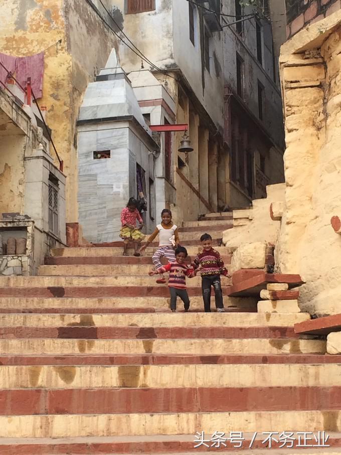 旅行|CoordinateBook04-No.225.3176°N,82.9739°E印度