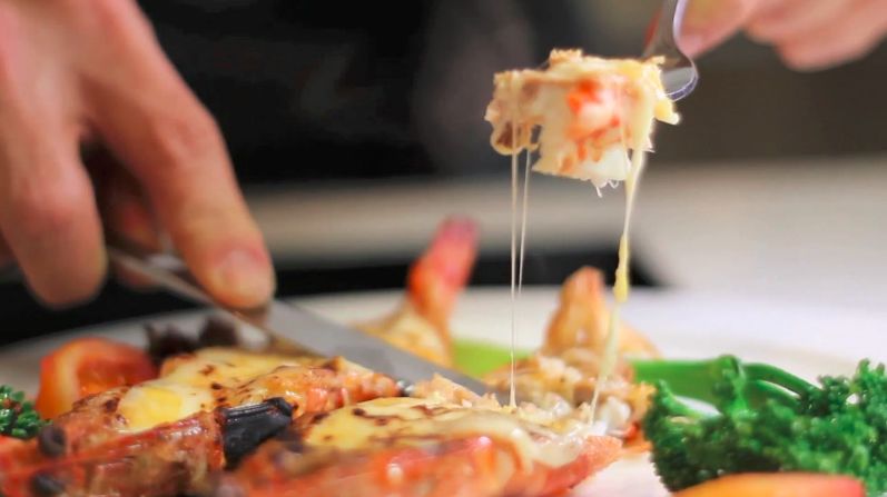 老人经常失眠吃什么食物可以缓解,什么是治失眠的药