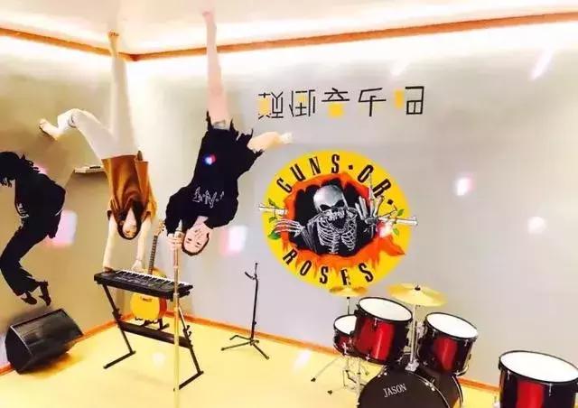 鼓浪屿红瓦绿树,走进厦门鼓浪屿视频