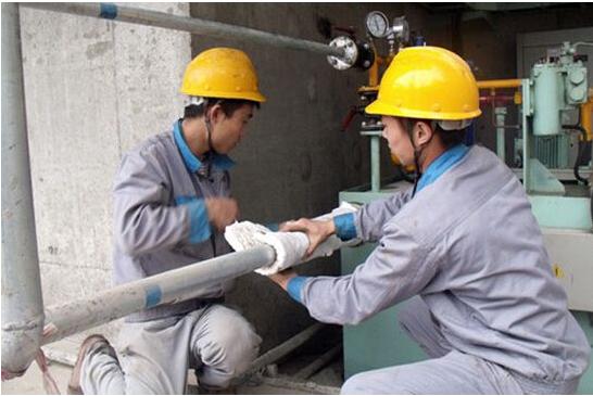 冬天水管冻住了怎样快速的解冻,水管冻住了怎么解冻最好的方法