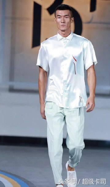 健身教练、武术冠军、灵魂舞者,《红海行动》八名队员身份惊人!