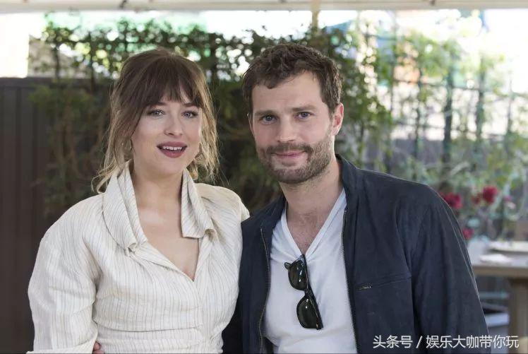 看完《五十度飞》,我还活着……