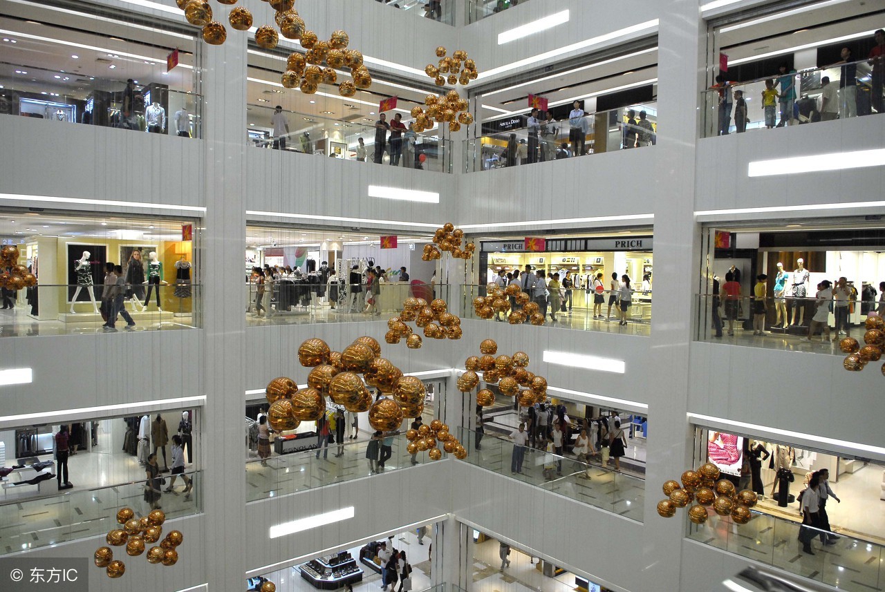 商场买到假货可以要求假一罚十吗,商场买到假货被打