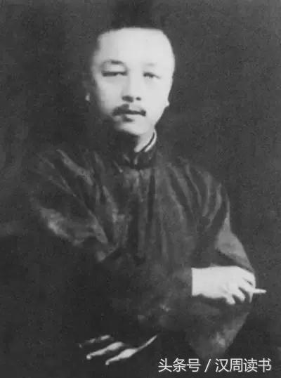 民国最朋克夫妻我老公抽烟爆粗玩女儿但他是个天才