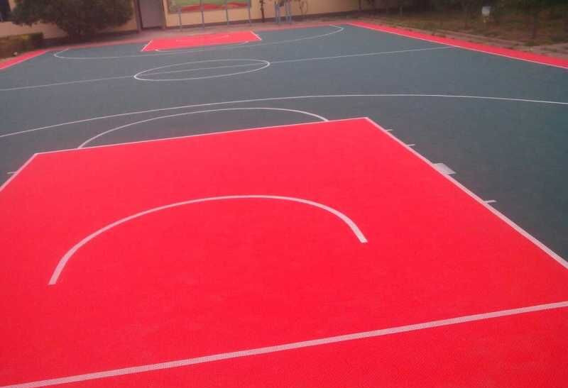 悬浮式拼装地板篮球场施工流程,九龙坡篮球场悬浮式拼装地板