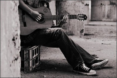 十五分钟教你轻松学习弹吉他,教你弹简单吉他曲