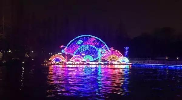 元宵节看花灯的景点,今年元宵值得去玩的地方