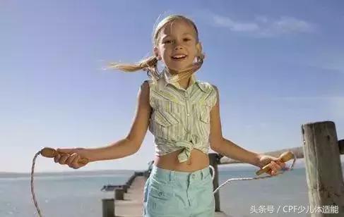 「儿童体能」儿童学习体育的年龄对照,父母必知