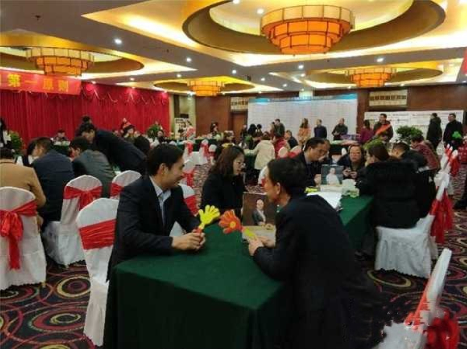 波涛装饰样板间活动,开年装修感恩钜惠