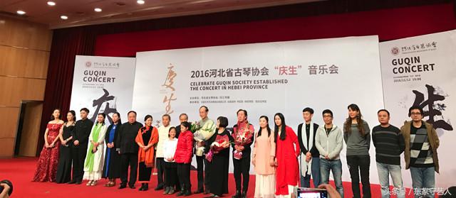 椴佽繀鍏堢敓绗斾笅鐨勪紭闆呬笌缇庡ソ,椴佽繀鏈濊姳澶曟嬀鍝佸懗