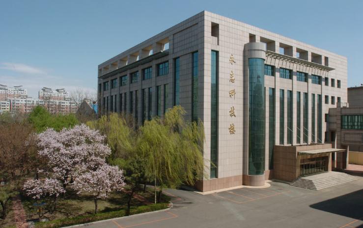 辽宁省实验学校赤山校区校徽,辽宁省实验中学北校区校徽