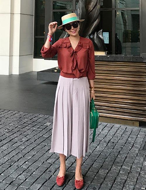 七分裙裤怎么搭配上衣才好看,裙裤怎么搭配比较好看呢