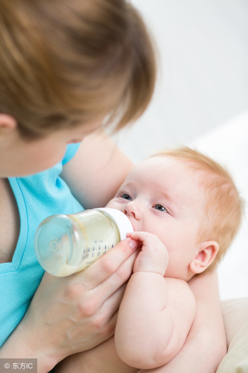 2岁不哭不闹自然离乳,宝宝离乳的最佳方法