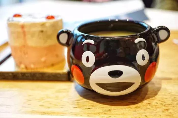 还在星爸爸%arabica排队?魔都还有这些超嗲主题咖啡馆等你拔草