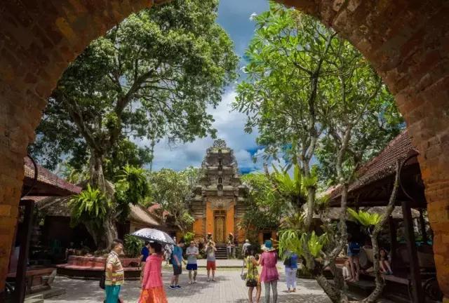 巴厘岛3天2晚跟团游团购,巴厘岛5天4夜含机票