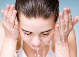 护肤科普你的皮肤喝对水了吗,护肤的三大骗局
