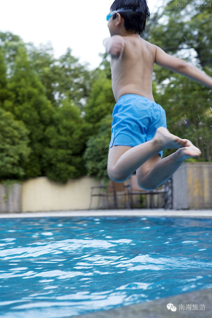 夏日到,宝宝要玩水!南海七镇街游泳好去处,全都在这啦!