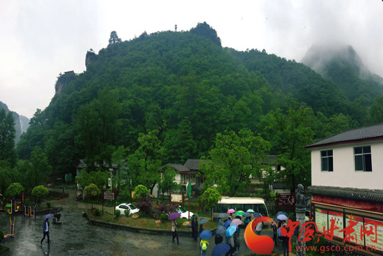 来一场说走就走的旅行第一站陇南,身未动心已远演唱