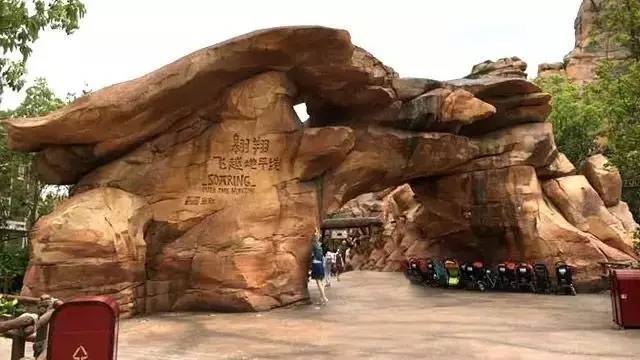 上海迪士尼宝藏地点,上海迪士尼宝藏湾视频