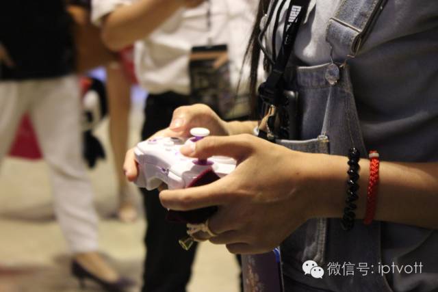 直击：1周年生日趴看尚85寸电视引爆大屏新潮流