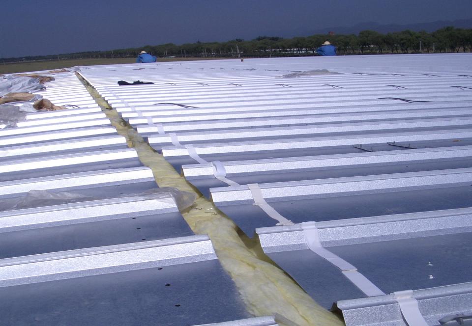 钢结构厂房天沟施工,钢结构厂房施工过程动画视频