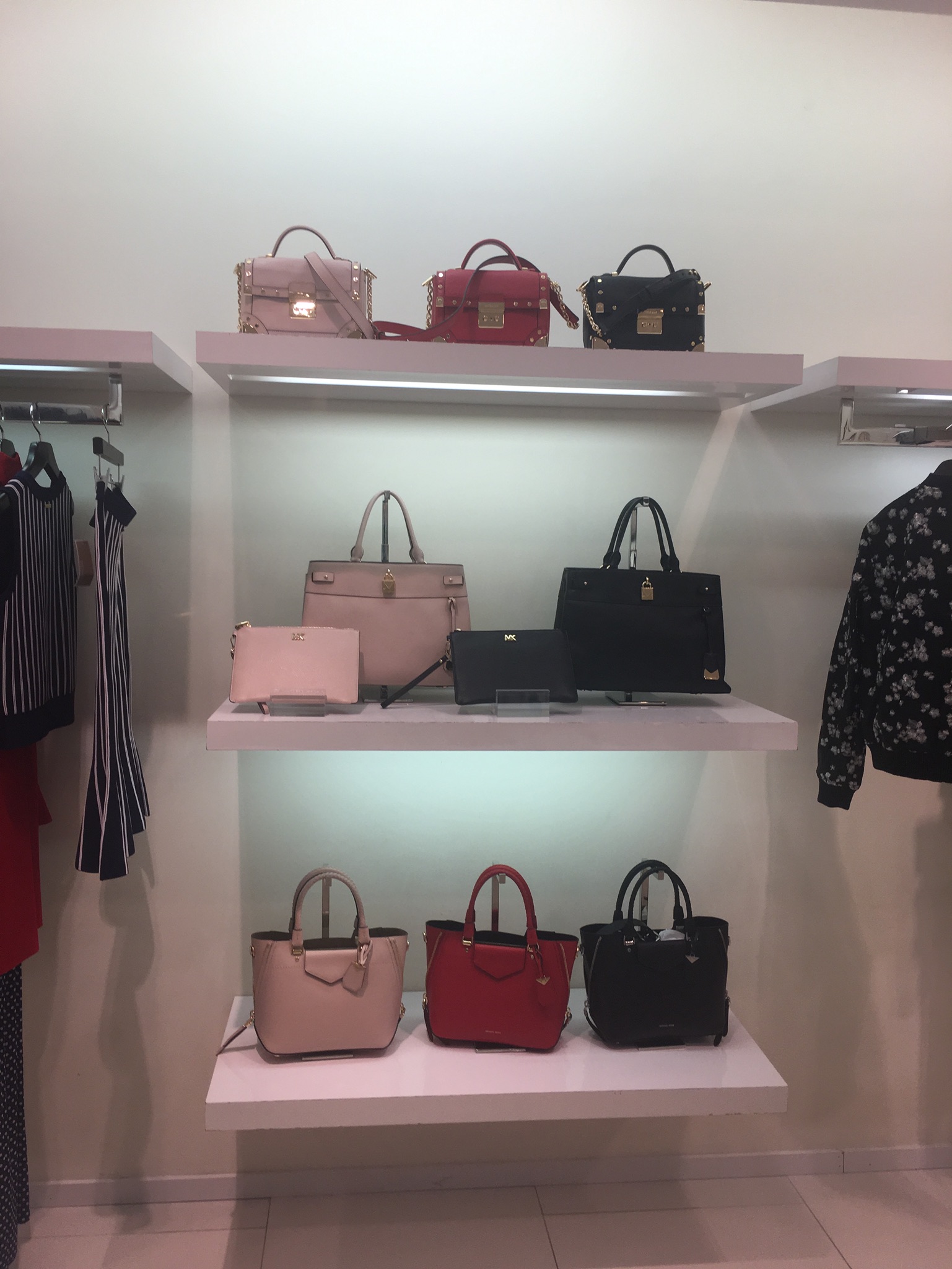 mk包今年新款风琴包,mk包selma系列