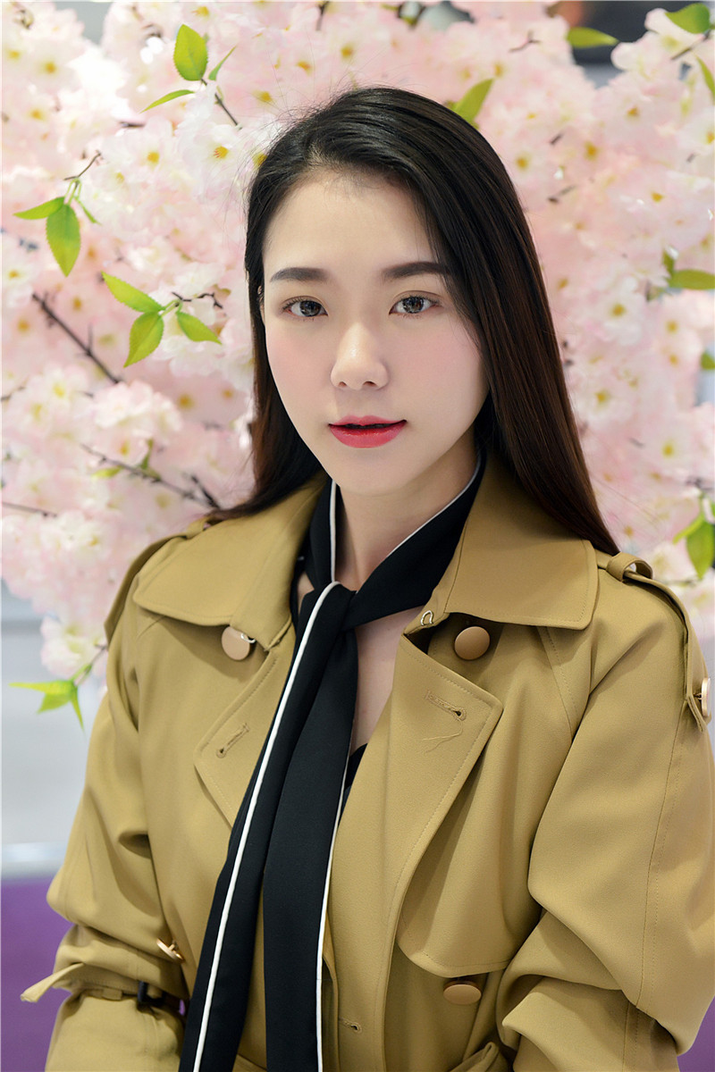 重庆解放碑街拍摄影馆,解放碑每天美女街拍时间