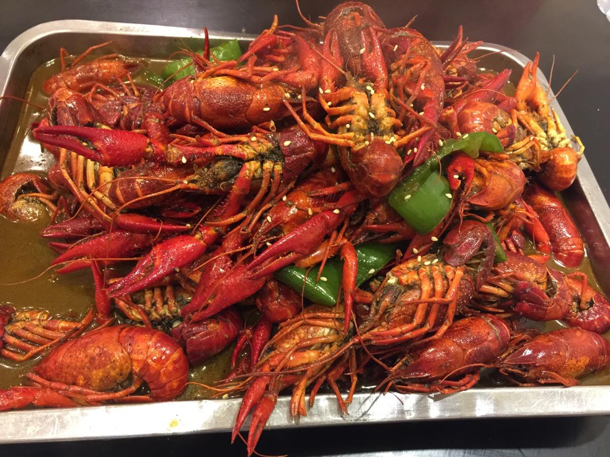用现成的小龙虾料做麻辣小龙虾,家常小龙虾最简单做法麻辣小龙虾