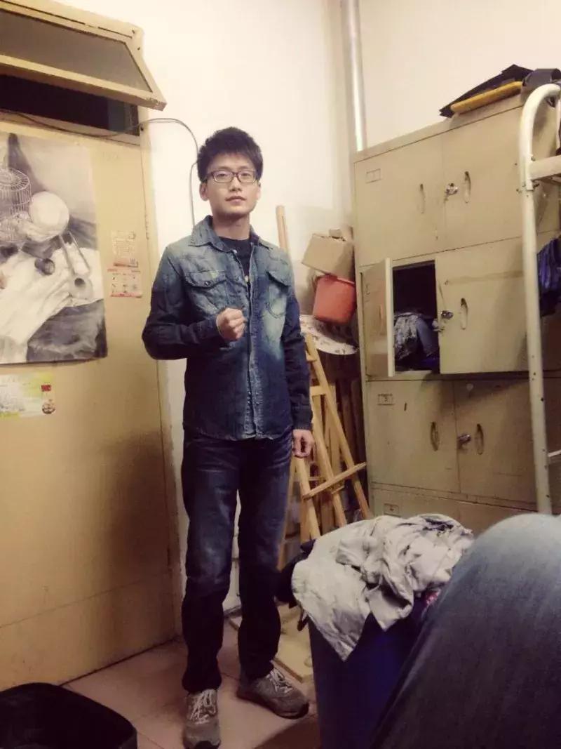 上大一了想找大四的谈恋爱,大一大二大三大四的恋爱