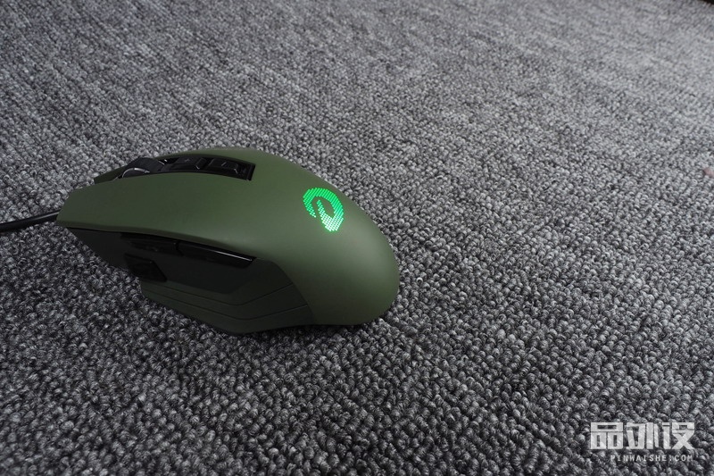 达尔优em915r鼠标拆解,极致电竞体验达尔优em915游戏鼠标
