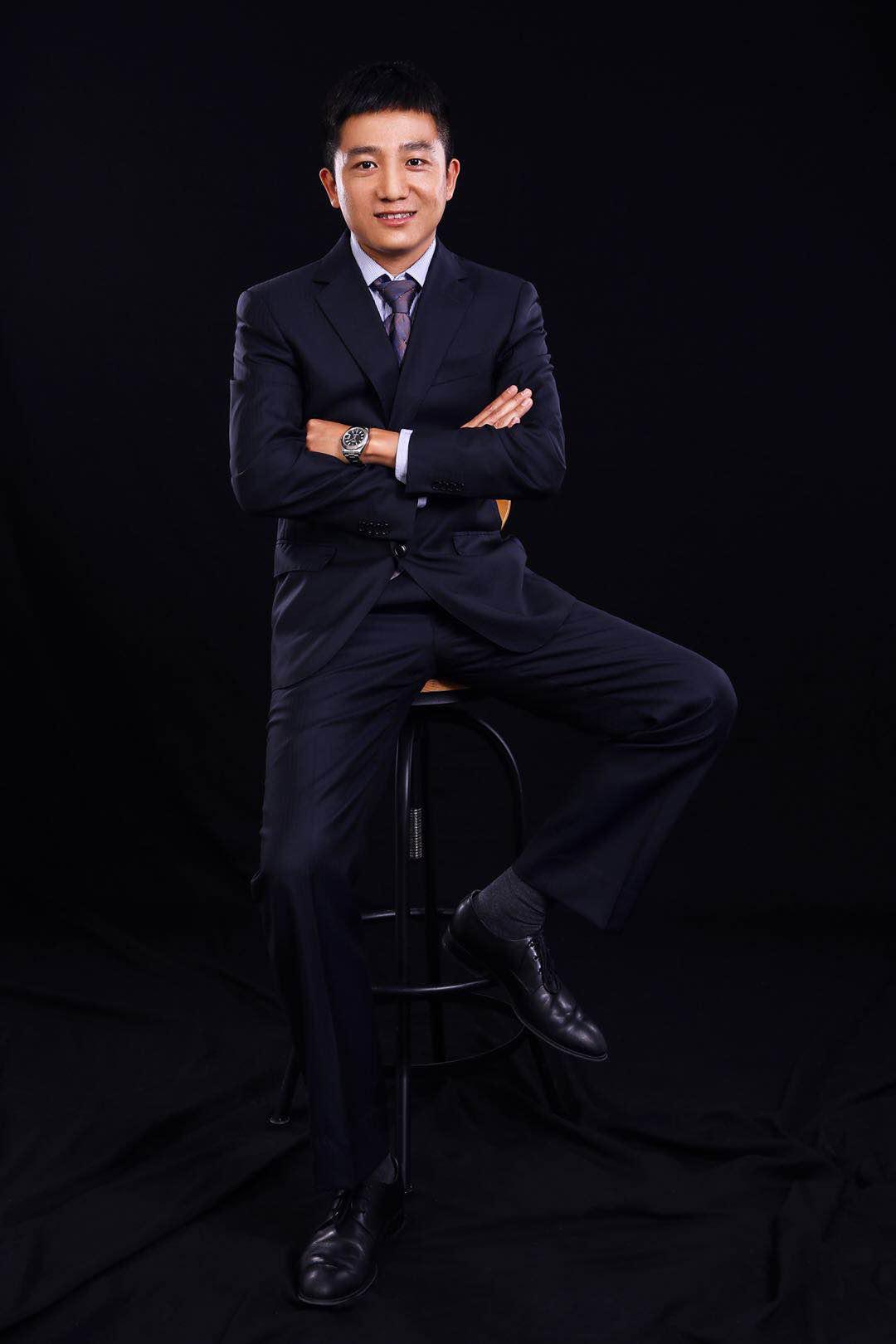 国内著名律师周金鹏律师简介