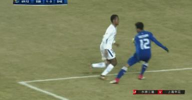 申花华裔小将,申花混血足球员