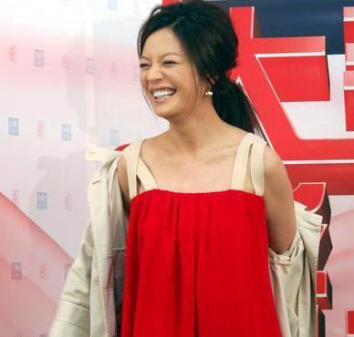 蔡少芬黄晓明主持金鸡奖,蔡少芬黄晓明