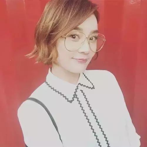 眼镜时尚单品牌子推荐,22年流行的大牌眼镜